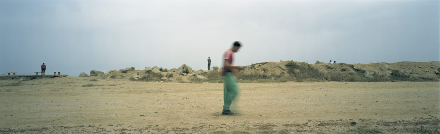 Zineb Sedira, Escapin the land (2006), triptyque. © Adagp, Paris, 2024. Collection FRAC Alsace
