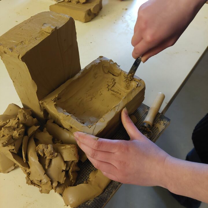 Ateliers de modelage, résidence Vincent Chevillon à Saverne, 2026