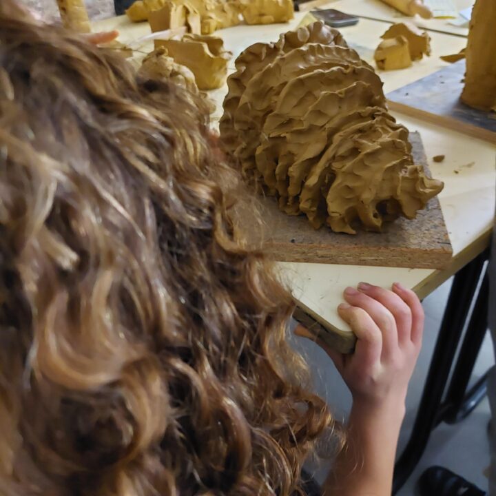 Ateliers de modelage, résidence Vincent Chevillon à Saverne, 2026