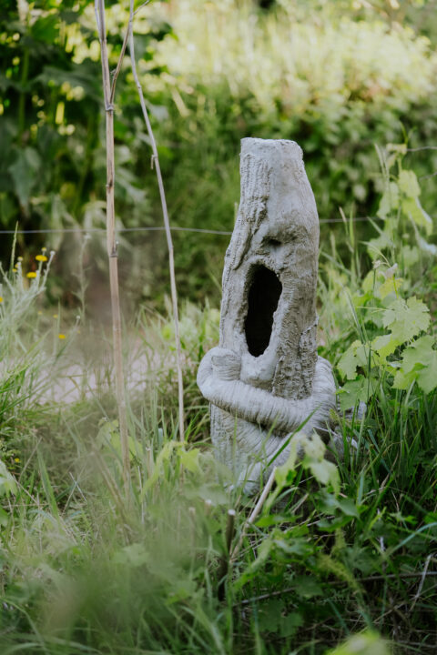 Laurent Le Deunff, "Nœuds de trompe I", 2021, Vue de l'exposition "Vous qui errez à travers le monde" au FRAC Alsace - Photo : Sébastien Buzov Laurent Le Deunff, "Nœuds de trompe I", 2021, Vue de l'exposition "Vous qui errez à travers le monde" au FRAC Alsace - Photo : Sébastien Buzov